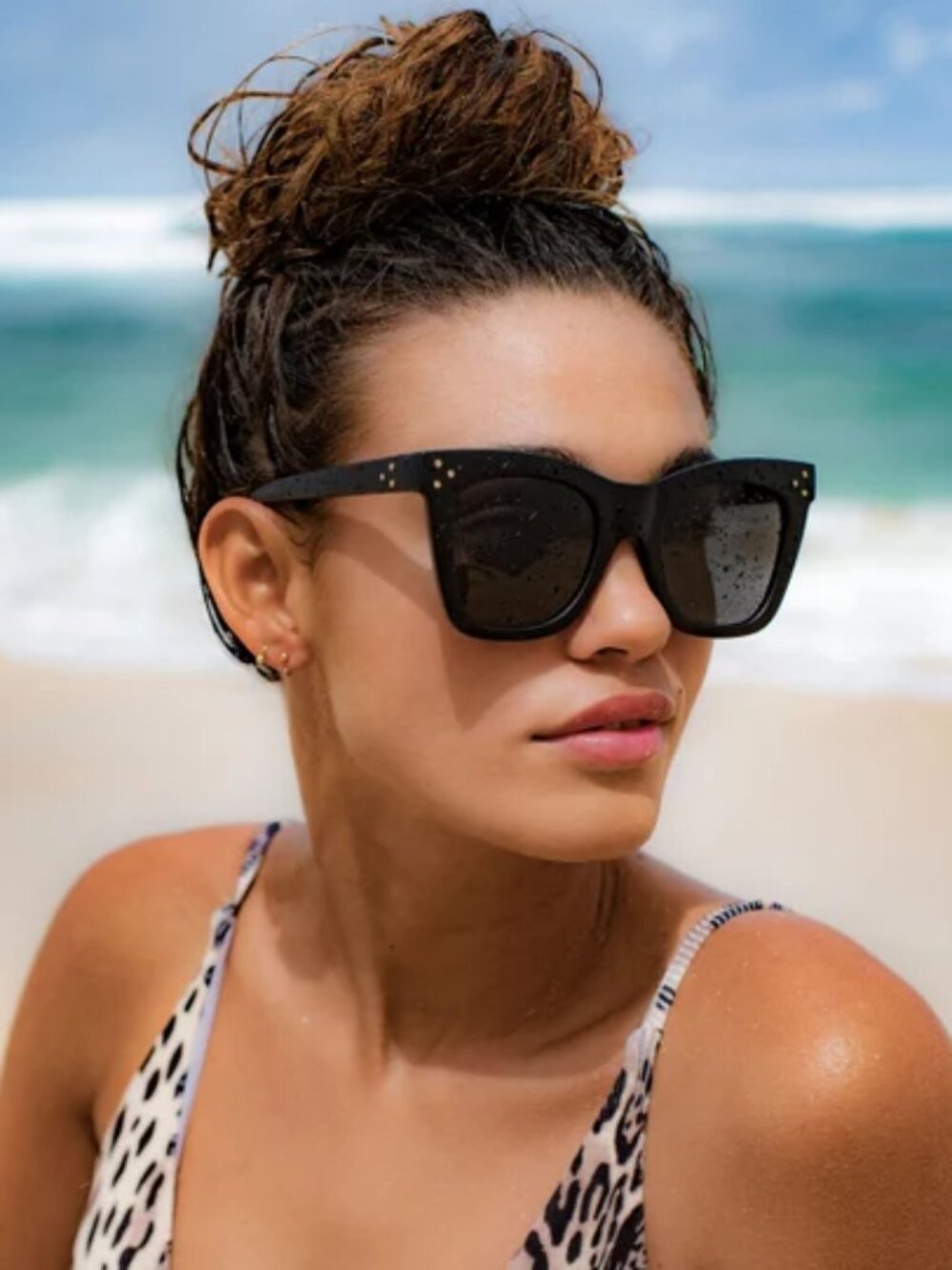 I-sea Dylan Sunglasses Matte Black Cat Eye Oversized Trendy Casual